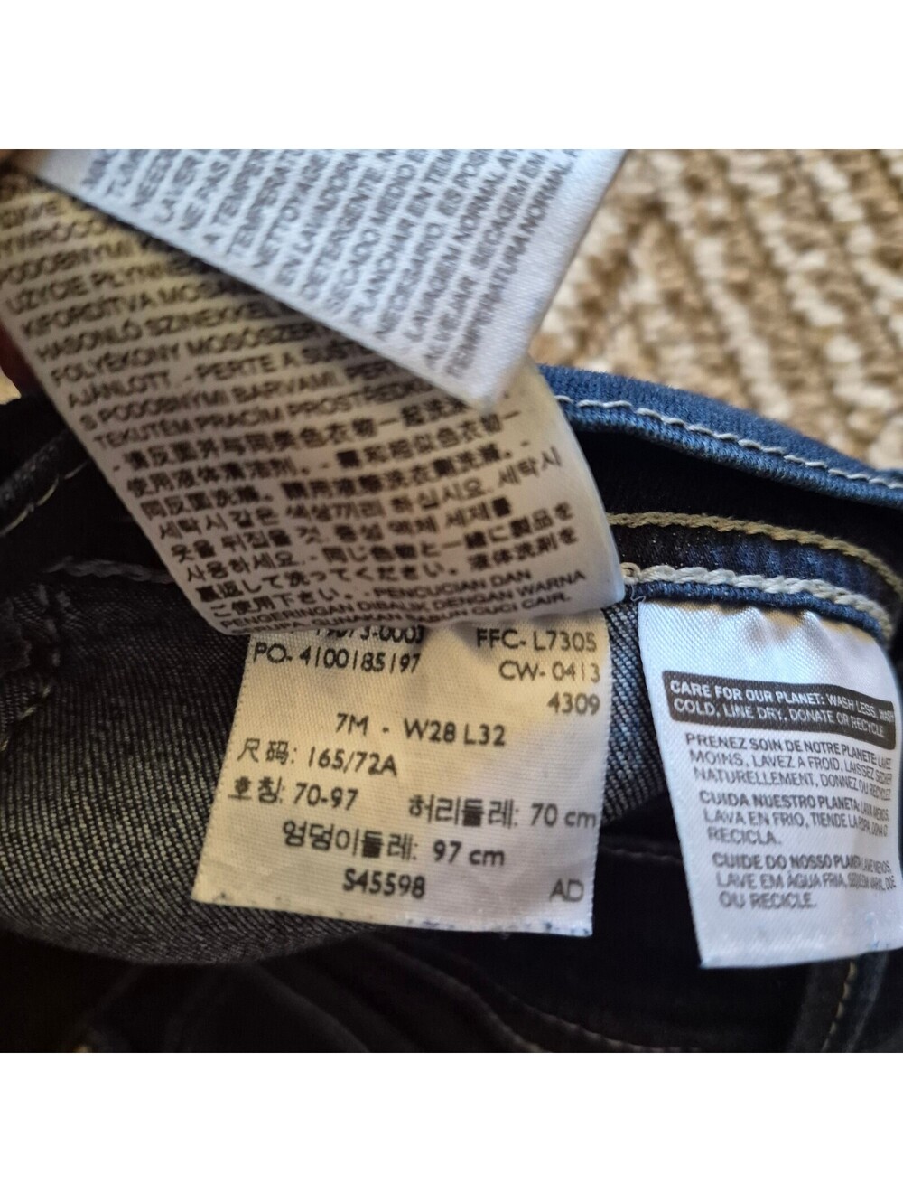 Levi's Bootcut Denim Jeans Dark Wash Contrasting Stitching 7M W28 - Picture 4 of 6